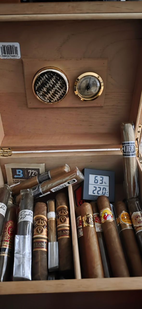Cigar photo