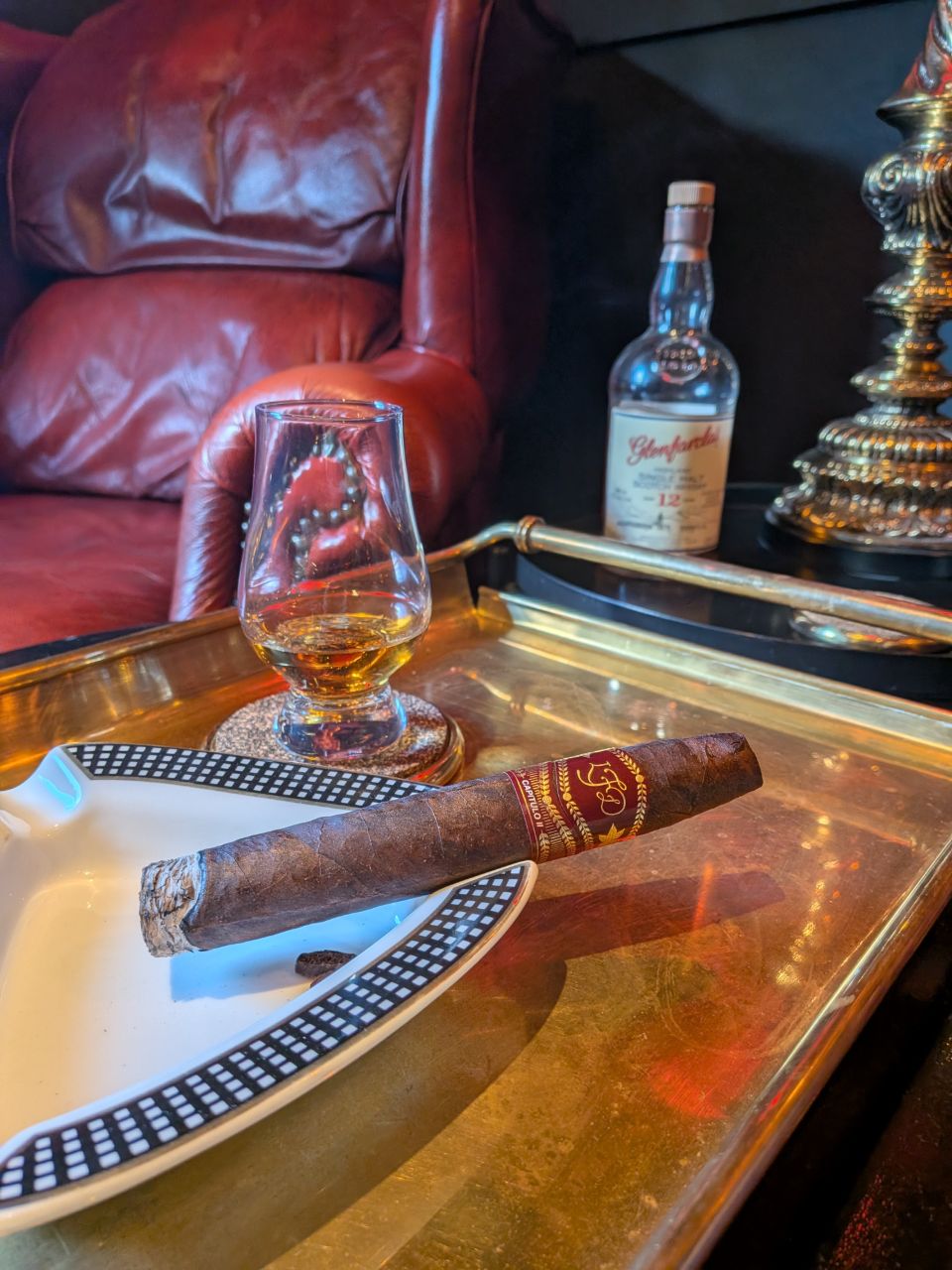 Cigar photo