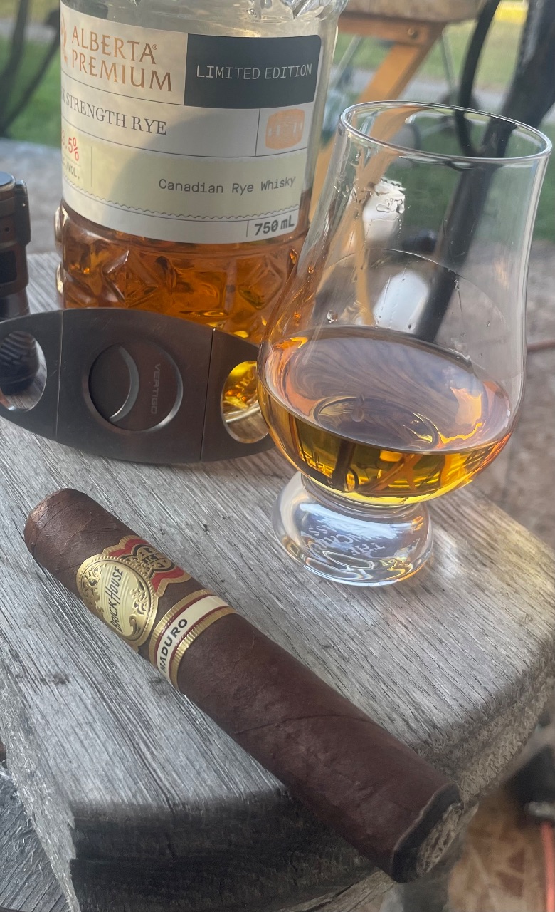 Photo of J.C. Newman Brick House Maduro Robusto