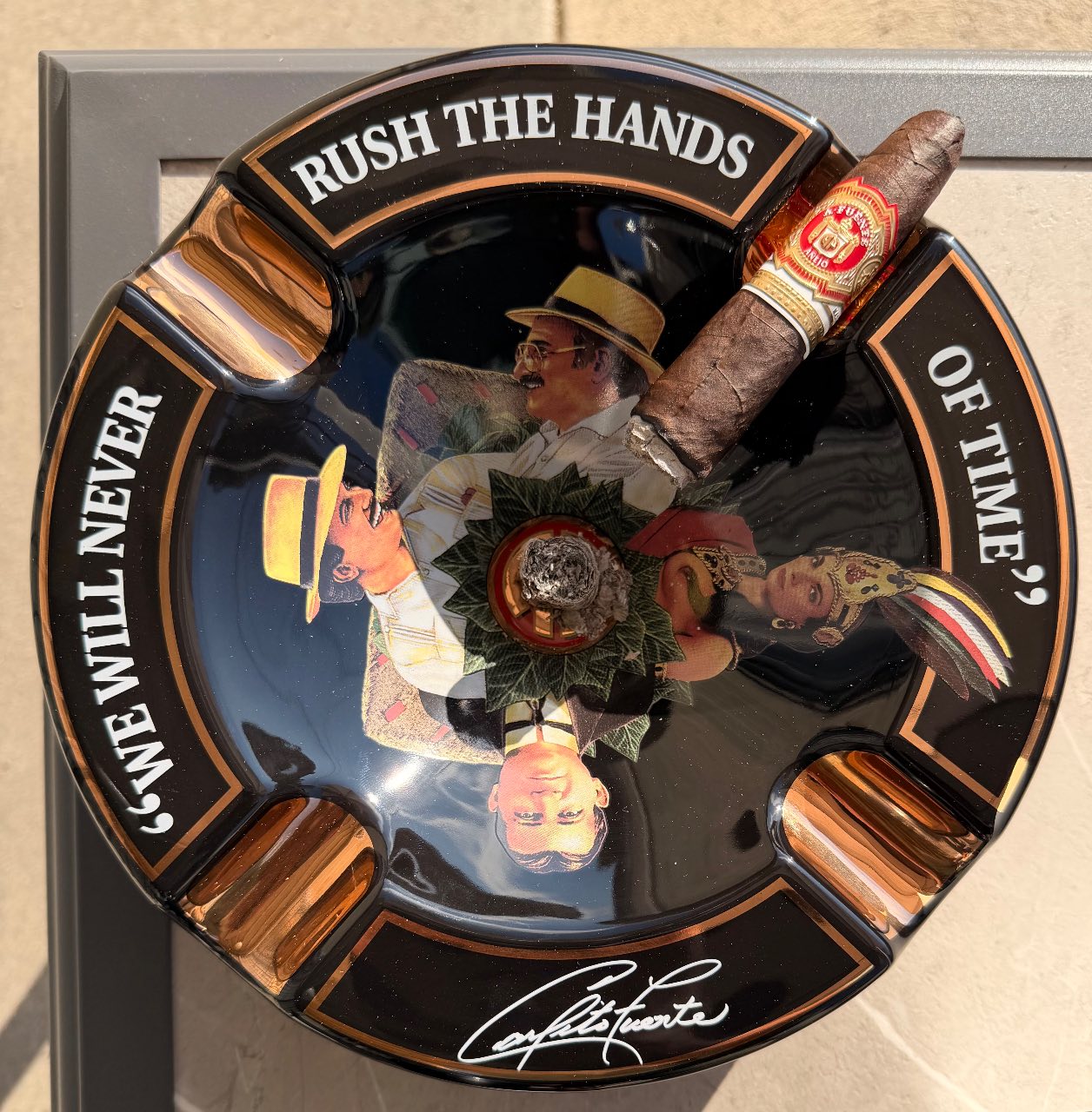 Cigar photo